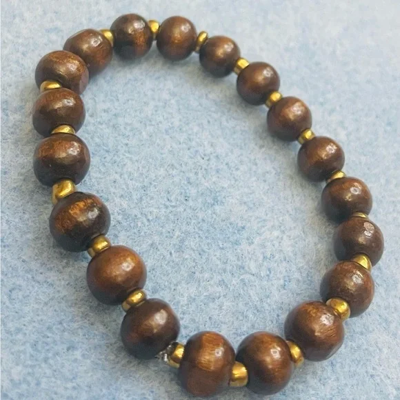Brown Beaded Bracelet Jewelry - Picture 1 of 2